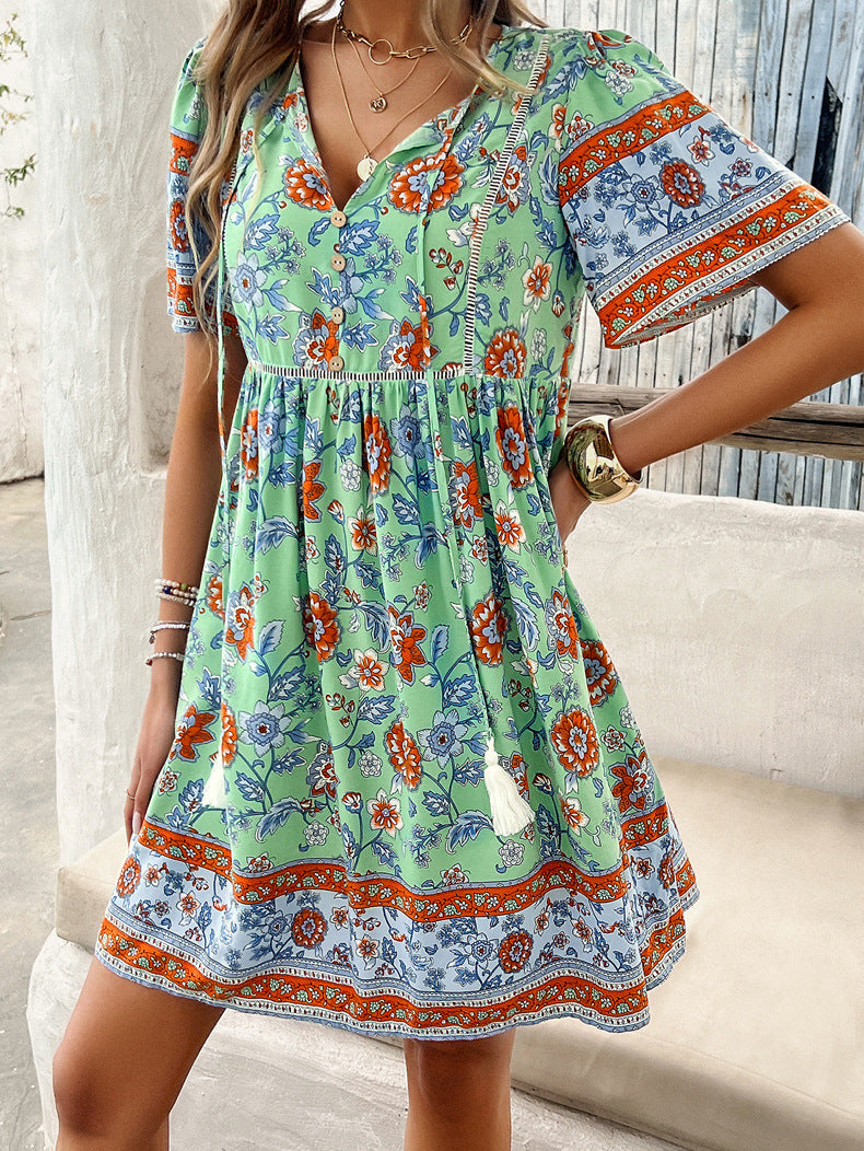 Green Retro Printed V-Neck Short Sleeve Dress