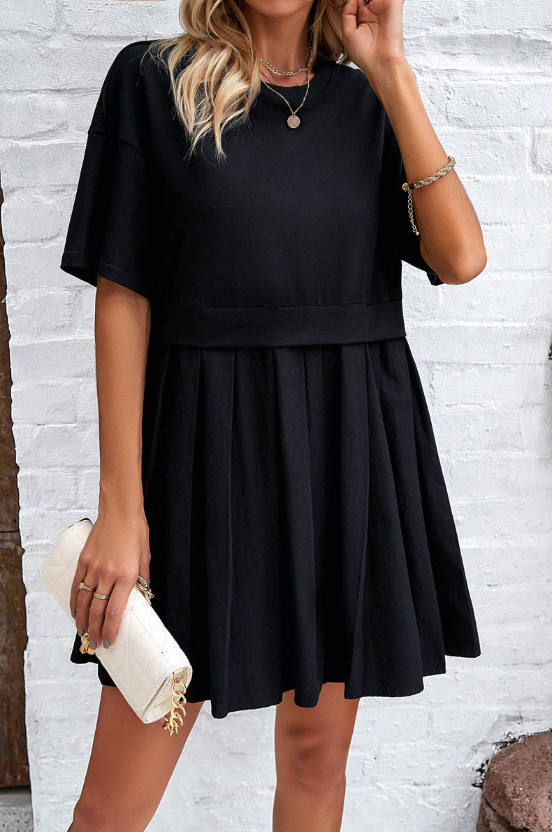 Round Neck Short Sleeve Black Pleated Dress